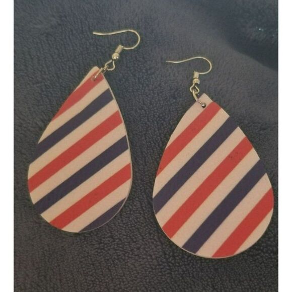 Patriotic Faux Leather Earrings - Picture 1 of 1